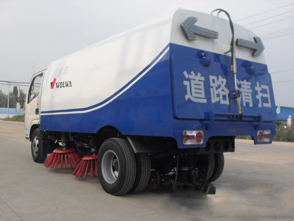 東風天錦豪華版掃路車